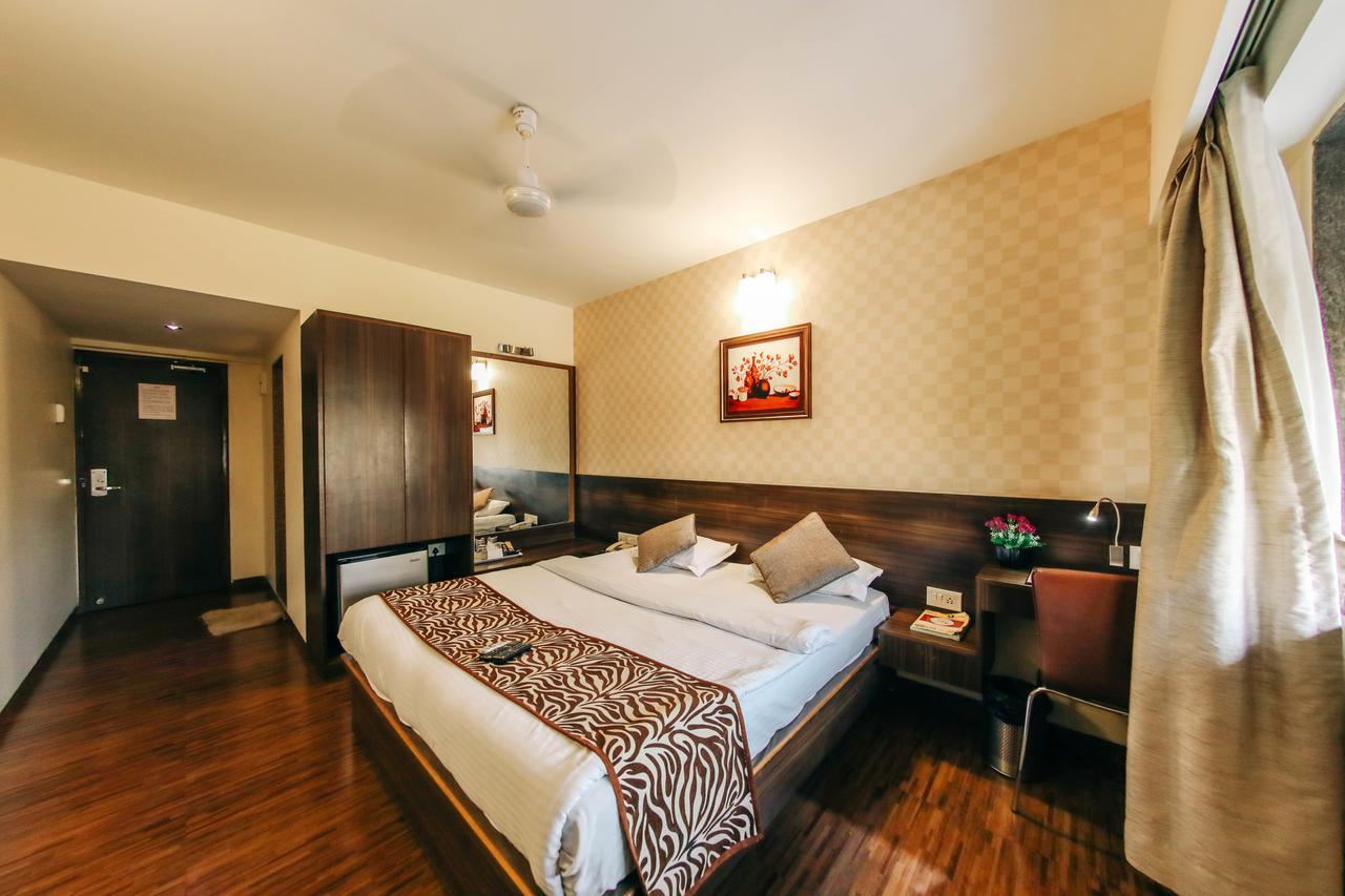 Hostel Mumbai By Maharana Inn Εξωτερικό φωτογραφία