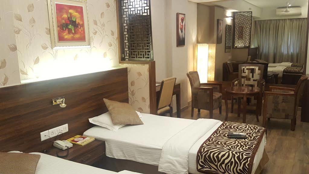Hostel Mumbai By Maharana Inn Εξωτερικό φωτογραφία