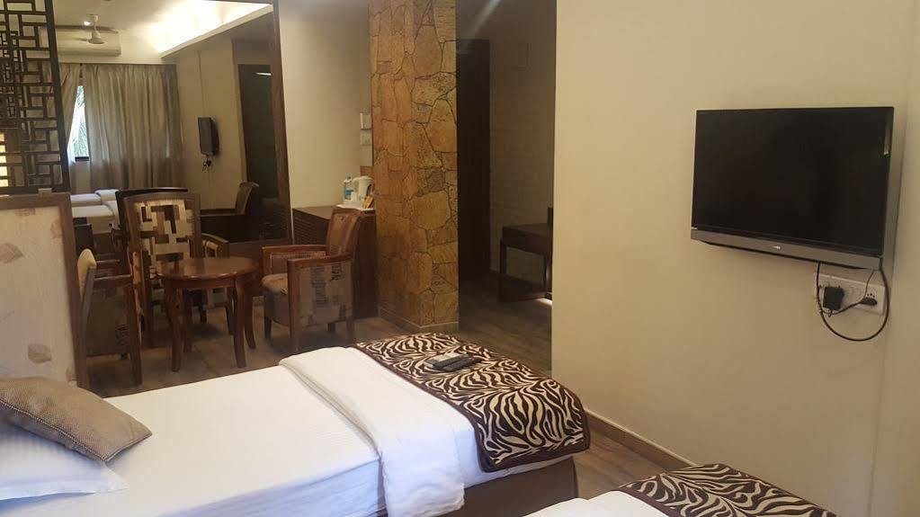 Hostel Mumbai By Maharana Inn Εξωτερικό φωτογραφία